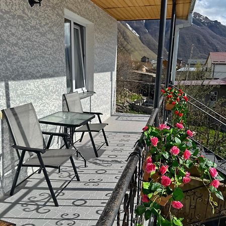 Hotel Elia Kazbegi Exterior photo