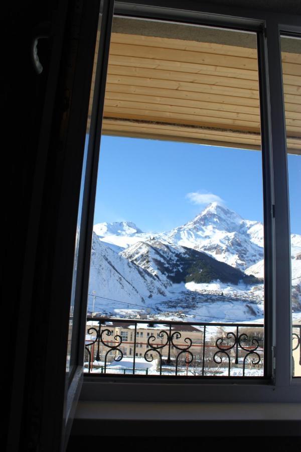 Hotel Elia Kazbegi Exterior photo