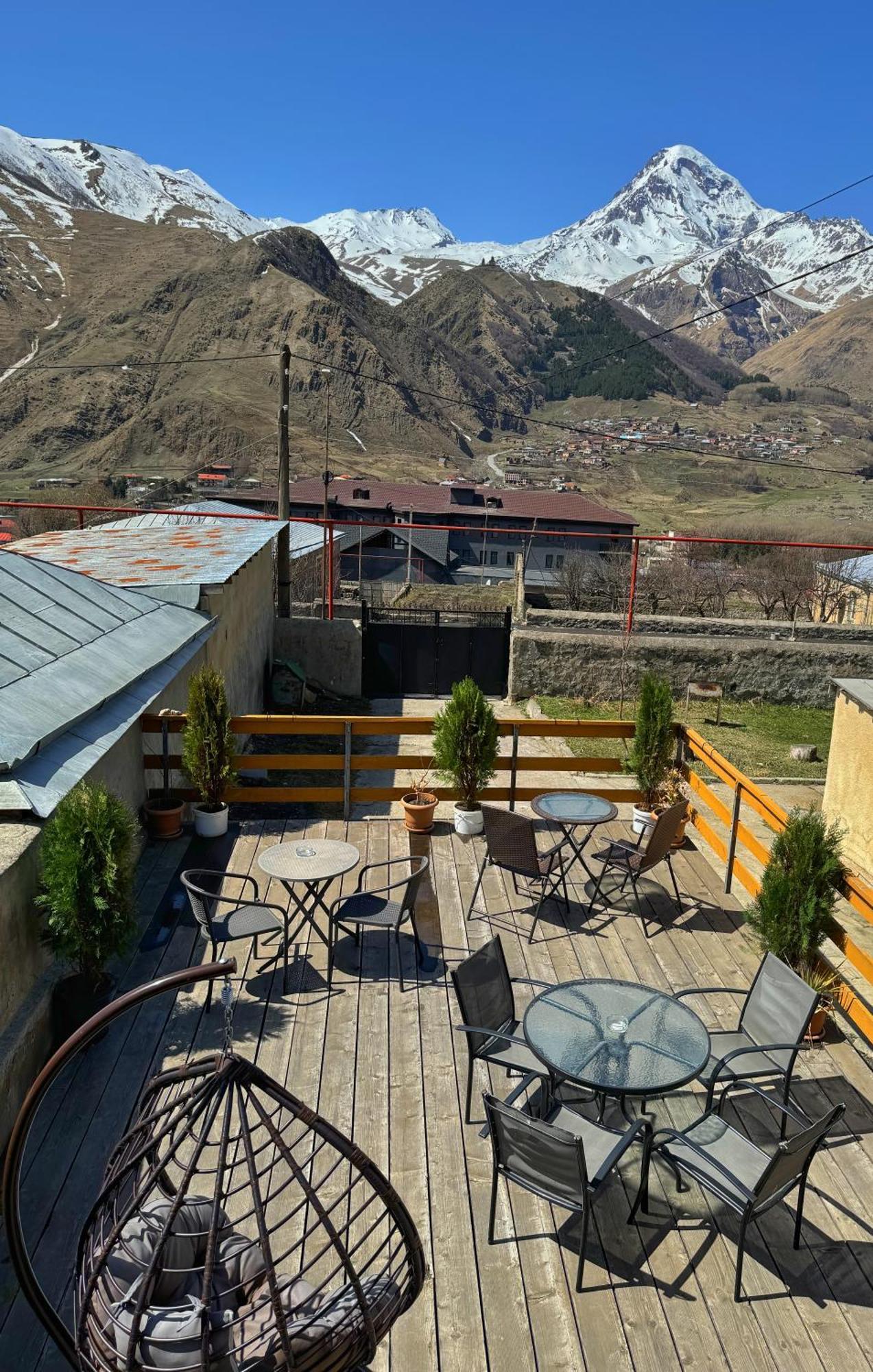 Hotel Elia Kazbegi Exterior photo